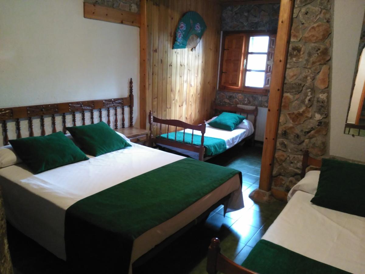 Picon Del Conde Hotel Monasterio de Rodilla Buitenkant foto